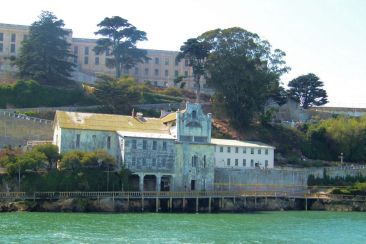Alcatraz (11)