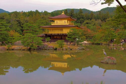 kinkaku-ji-temple-8